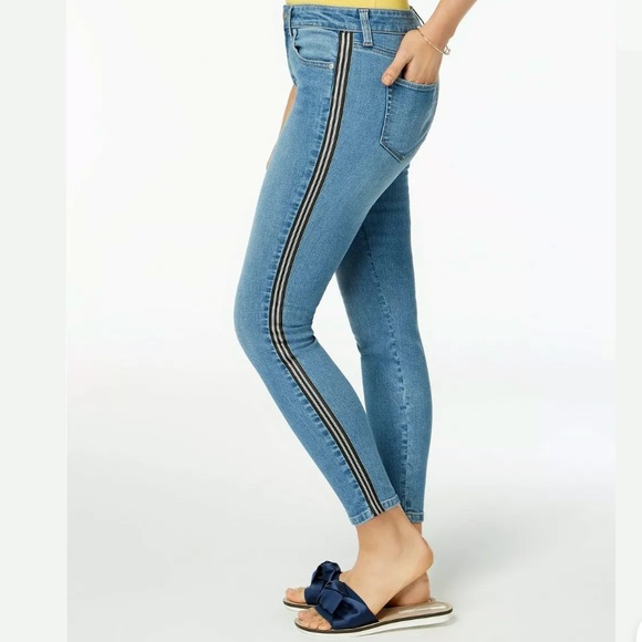 🔥MAISON JULES🔥RACING-STRIPE DENIM SKINNY BLUE JEANS LIGHT WASH SIZE 27 NWT
